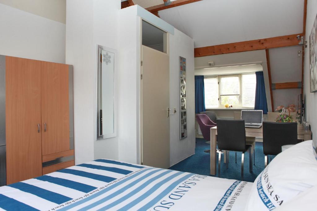 Teska Bed & Breakfast Veenendaal Camera foto