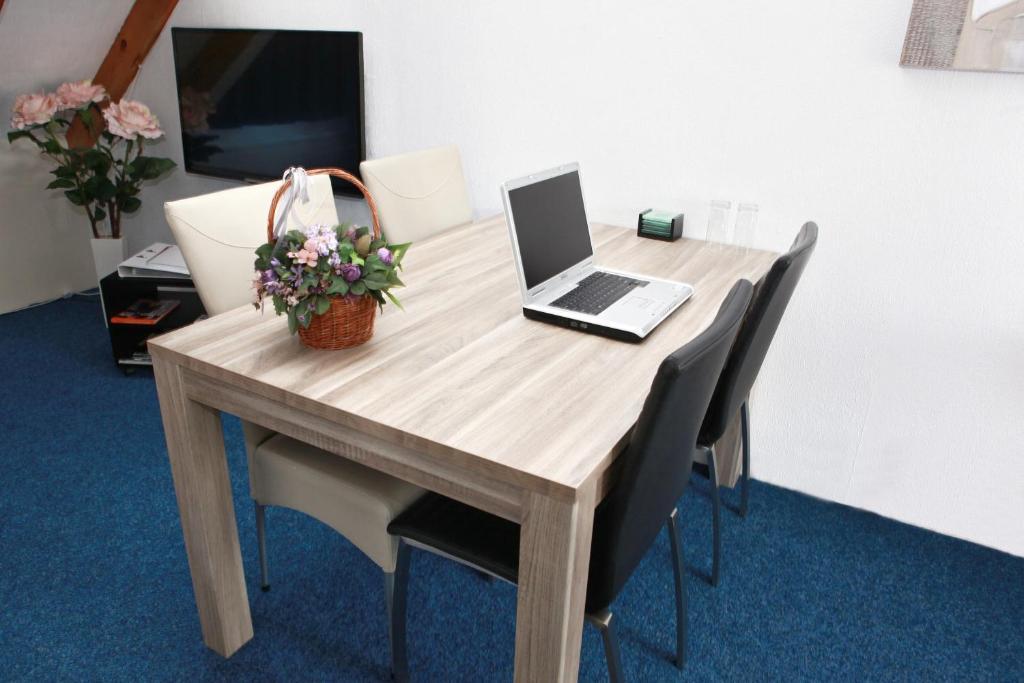 Teska Bed & Breakfast Veenendaal Esterno foto