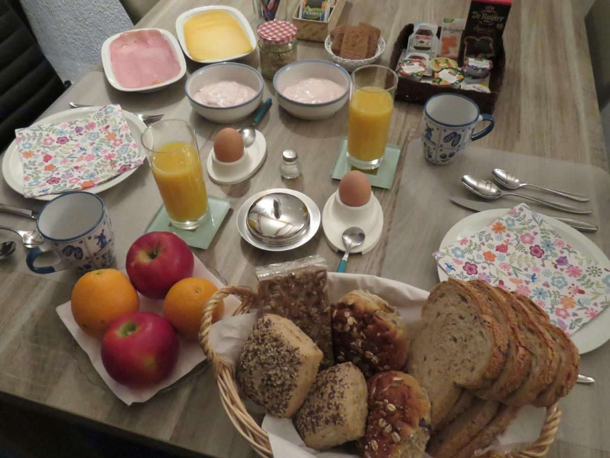 Teska Bed & Breakfast Veenendaal Esterno foto