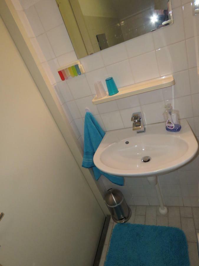 Teska Bed & Breakfast Veenendaal Esterno foto